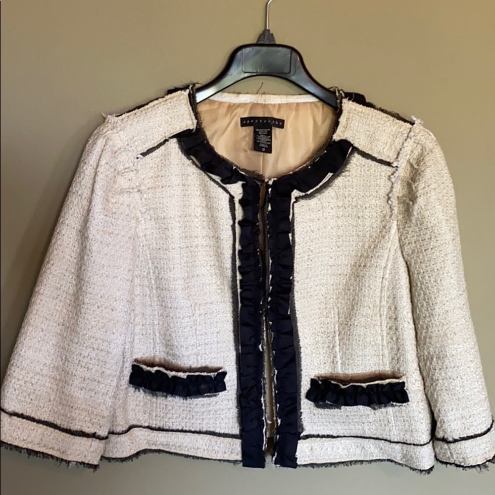 🌟 APOSTROPHE: NWOT Vintage look- Lined Blazer size 10